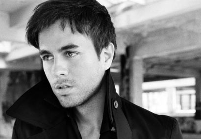 20070605234122-pa-enrique-iglesias-05.jpg