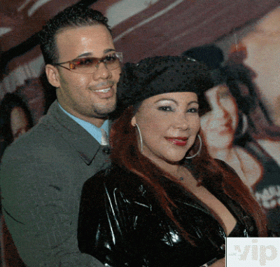 20070731173335-vickiana310707.gif