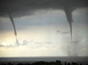 20080303170813-tornados-rio-plata.jpg